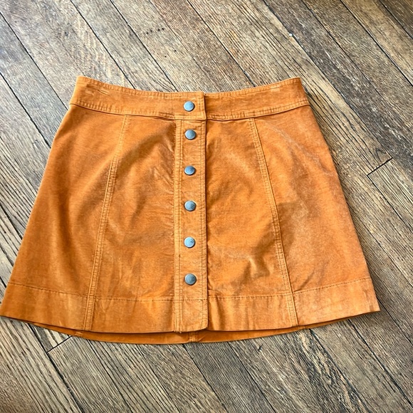 Madewell Dresses & Skirts - Madewell Velveteen A-Line Mini Skirt: Button-Front Edition size 6
